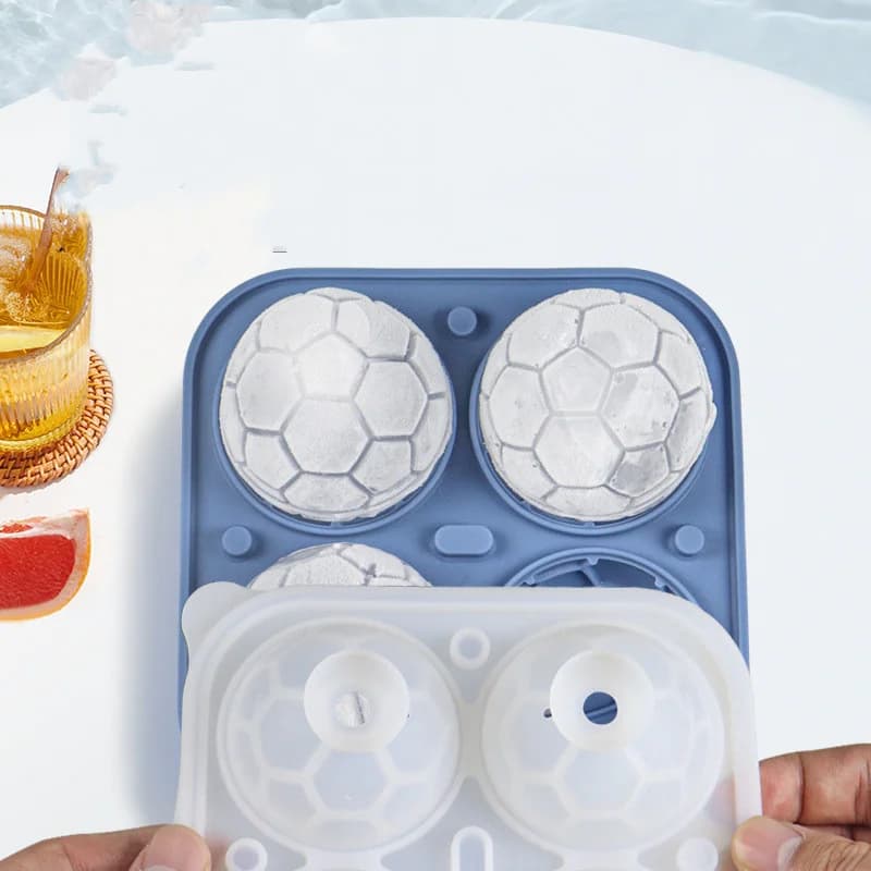 4-Fach Fußball-Eiswürfelform mit Deckel