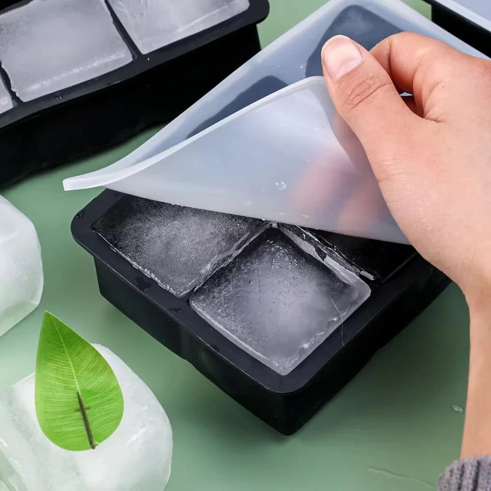 Große quadratische Eiswürfelform